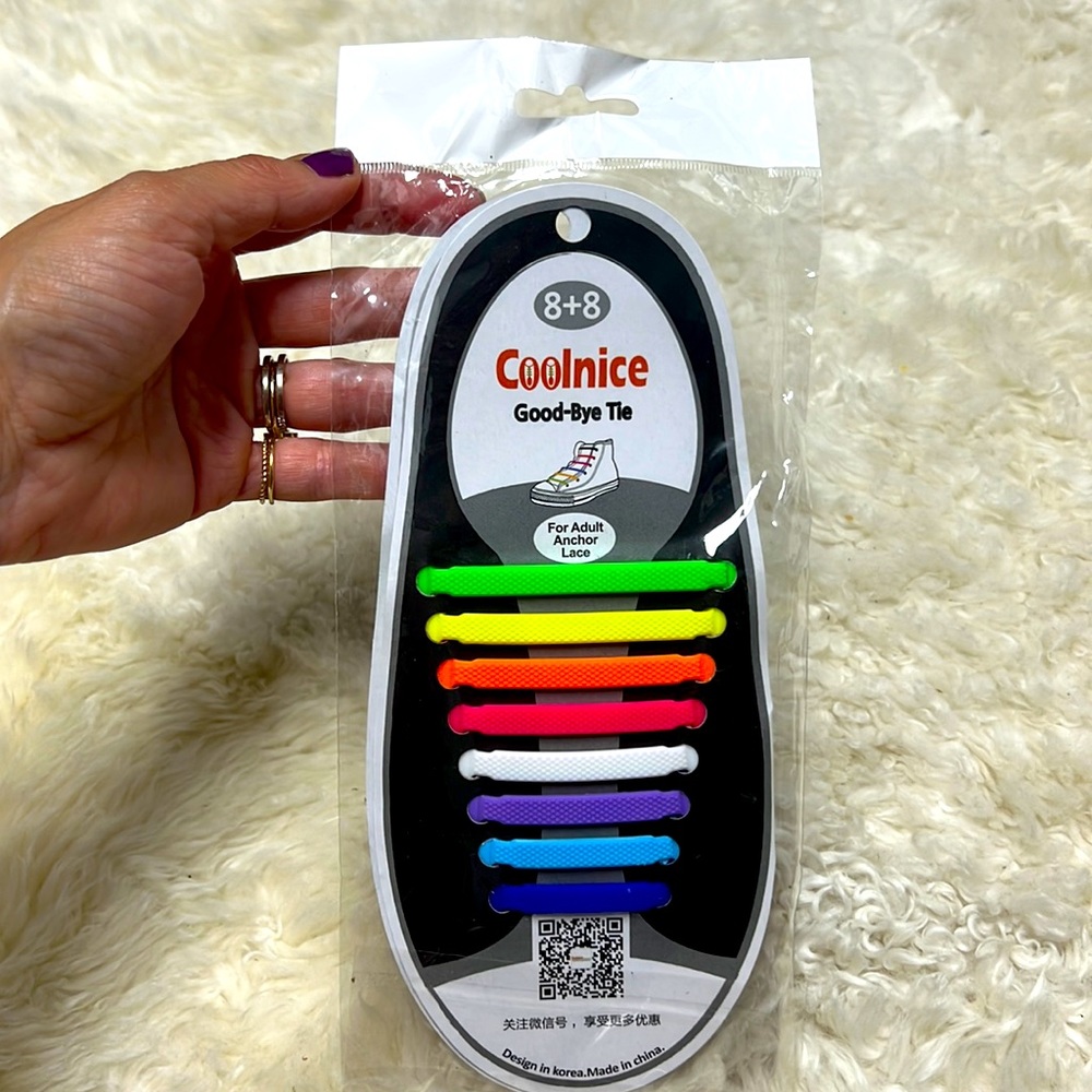 NWT - Coolnice Adult Anchor Lace